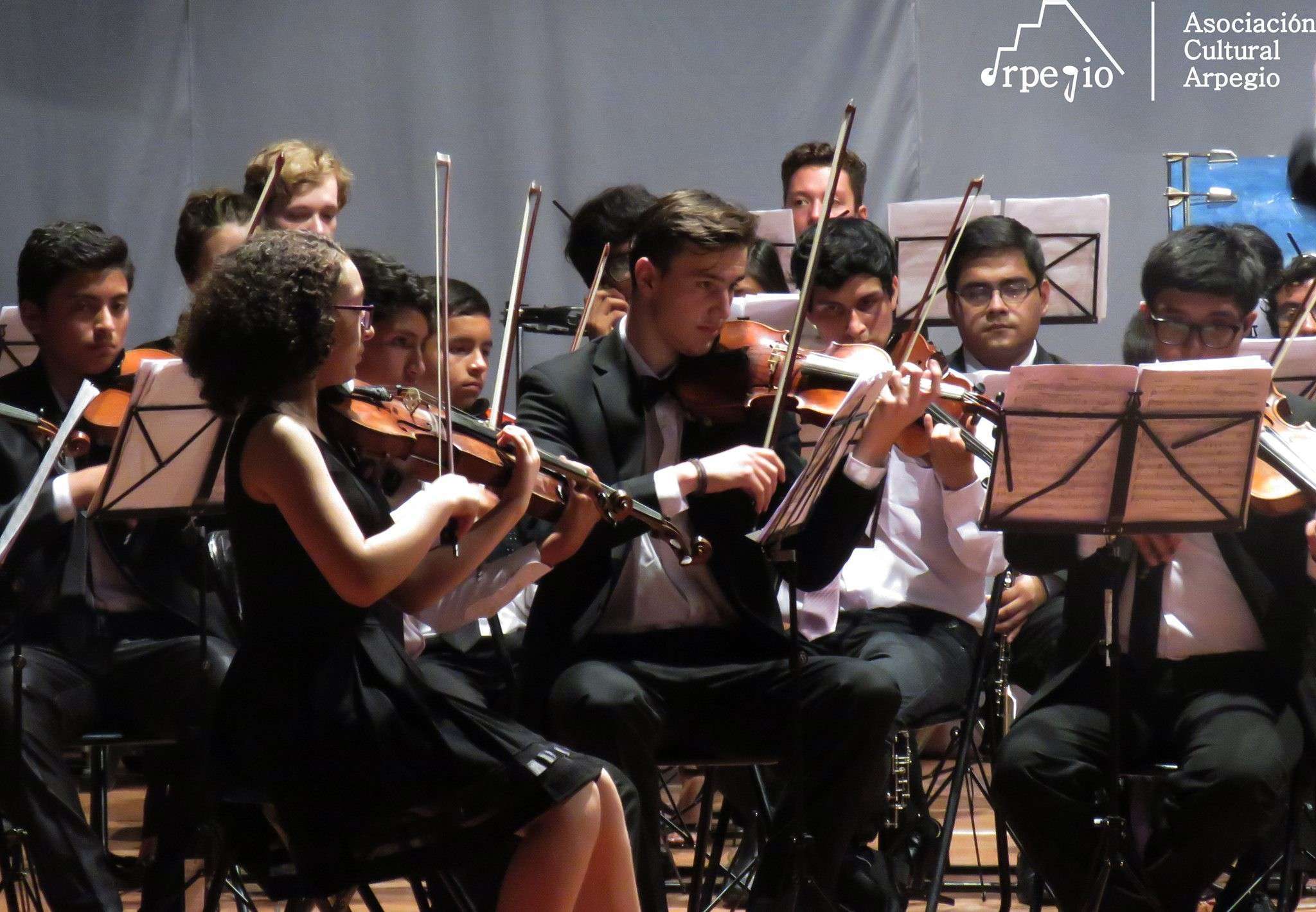 ORQUESTA DE BARRO - G. MAHLER SINFON&Iacute;A n.&ordm; 4